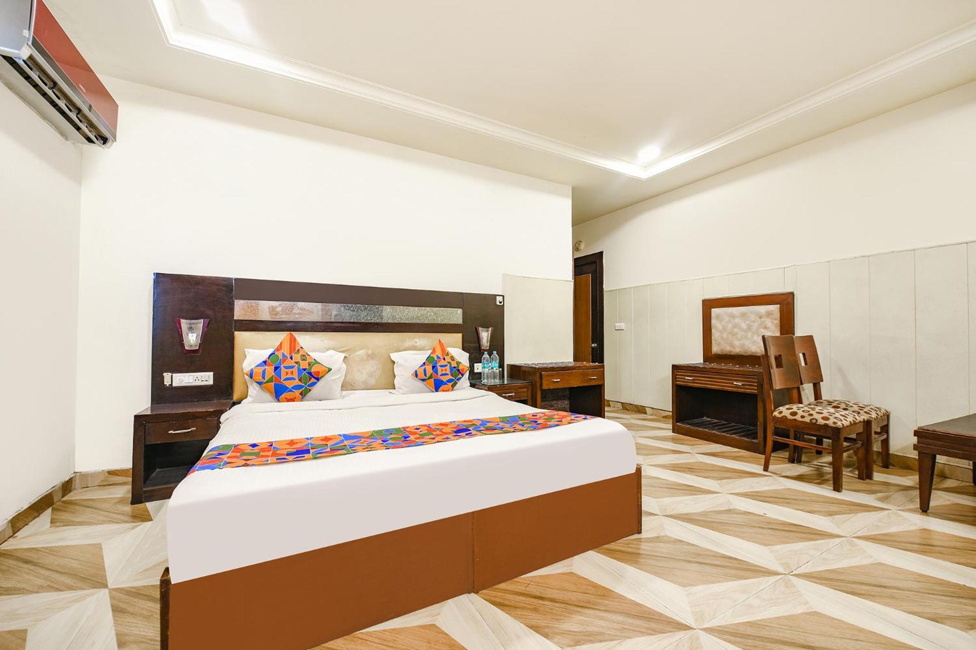 Fabhotel Grand Boutique New Delhi Luaran gambar