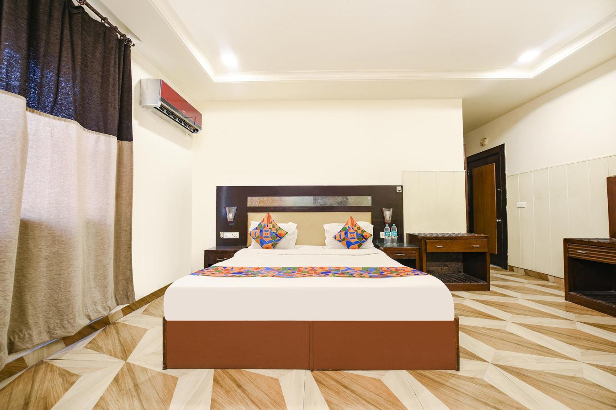 Fabhotel Grand Boutique New Delhi Luaran gambar