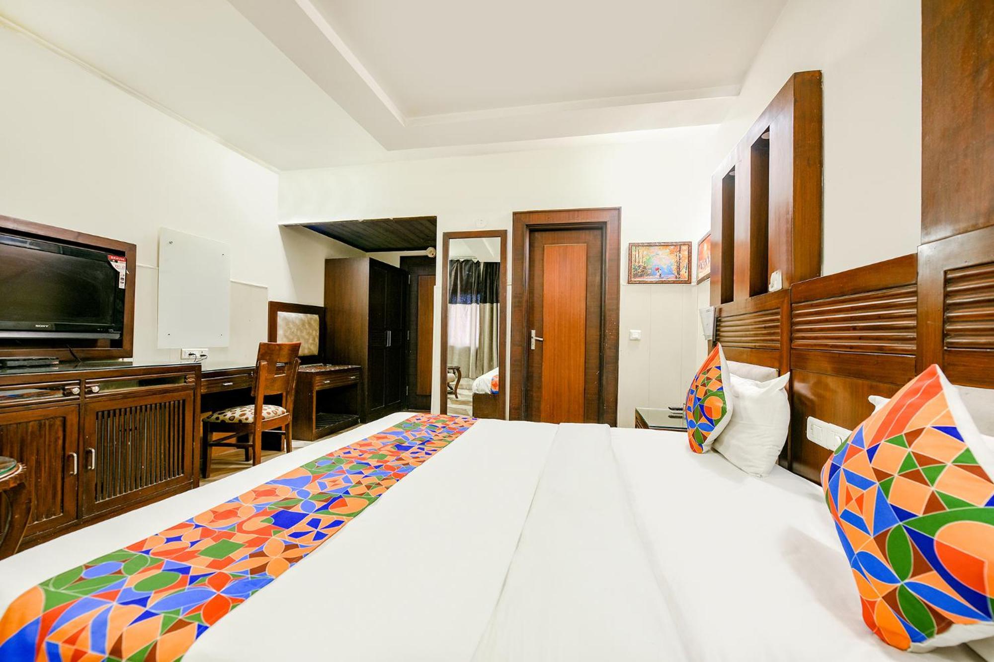 Fabhotel Grand Boutique New Delhi Luaran gambar