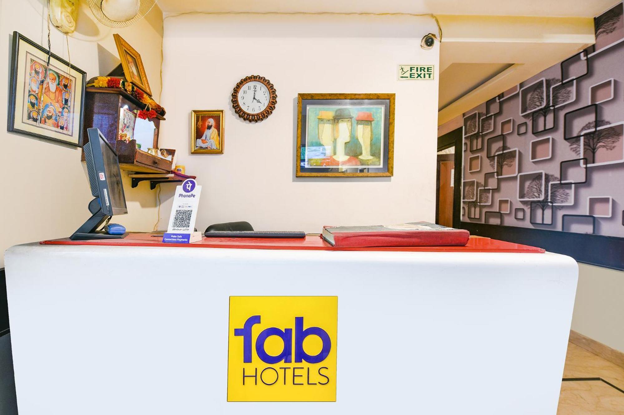 Fabhotel Grand Boutique New Delhi Luaran gambar